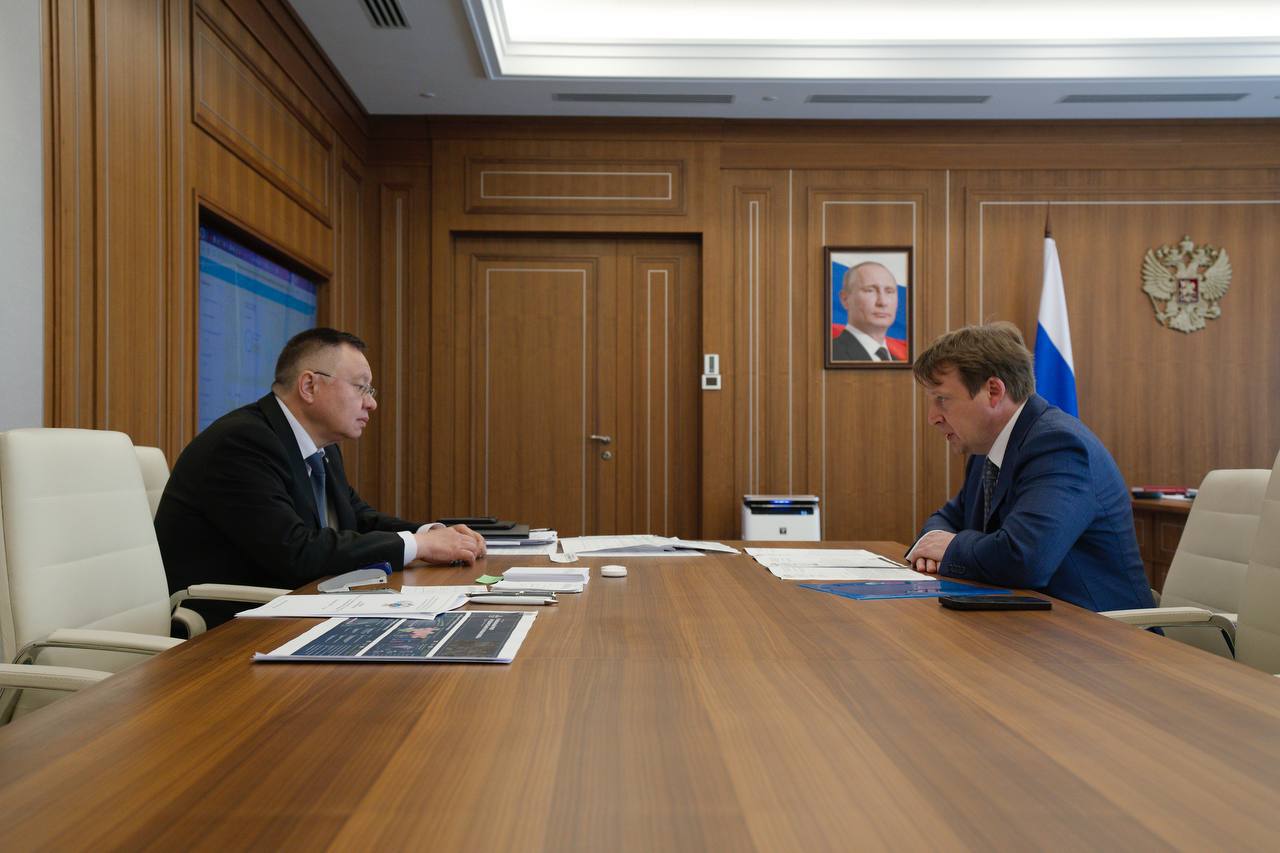 Рабочая встреча министра строительства и ЖКХ с президентом НОСТРОЙ